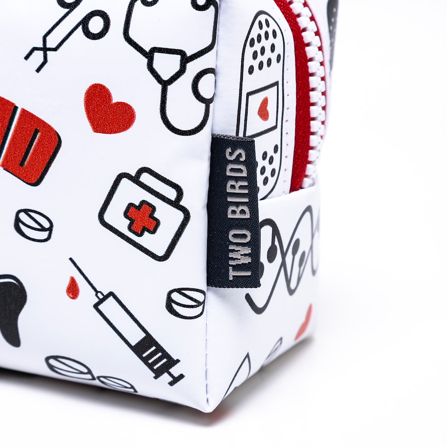 Necessaire First Aid
